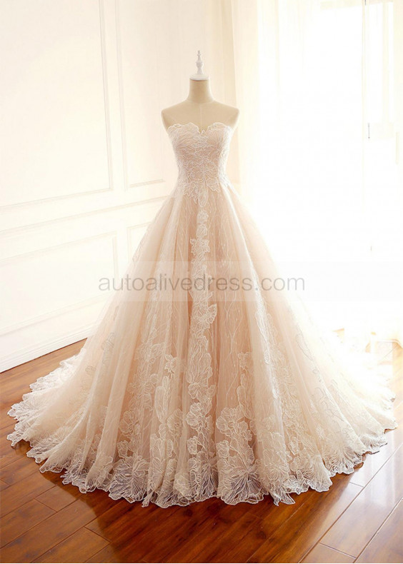 Strapless Sweetheart Neck Ivory Lace Wedding Dress